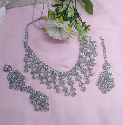 Silver White Champagne Stone Necklace Jewellery Jagat Set