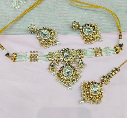 Gold White Kundan Choker Jewellery Vanca Set