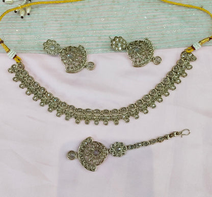 Antique White Necklace Jewellery Gaish Set