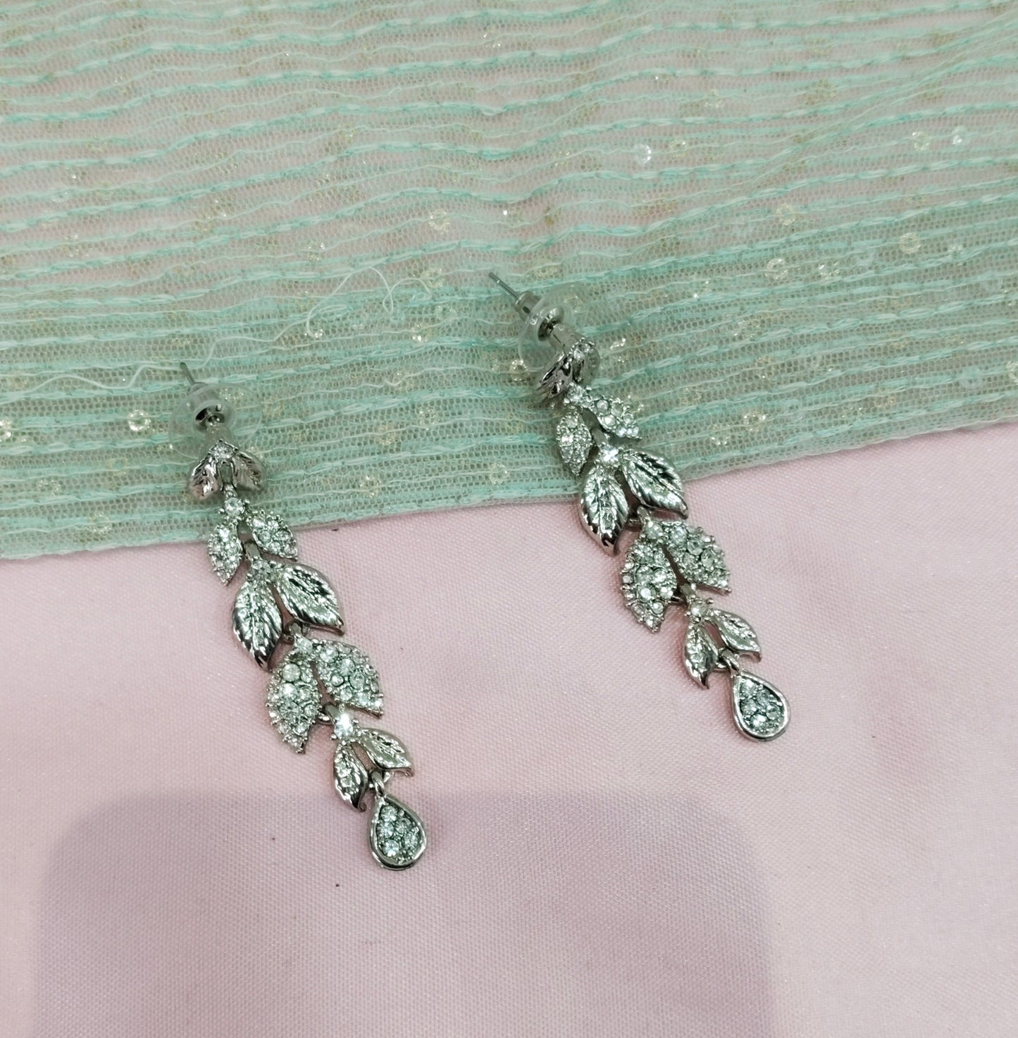 Silver White Bollywood Shubman Earrings