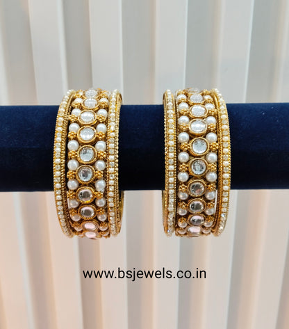 Bangles jewelry Set/Traditional bollywood jewelry/Kundan gold bangles