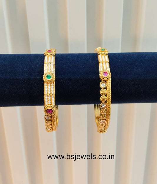 2.6 Size bangles jewelry /Traditional bollywood jewelry/Ruby Green Gold bangles