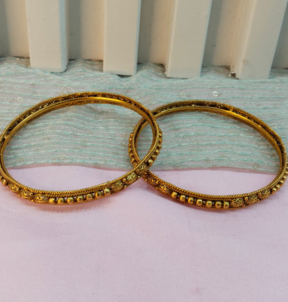 2.6 Size bangles jewelry /Traditional bollywood jewelry/ Gold bangles