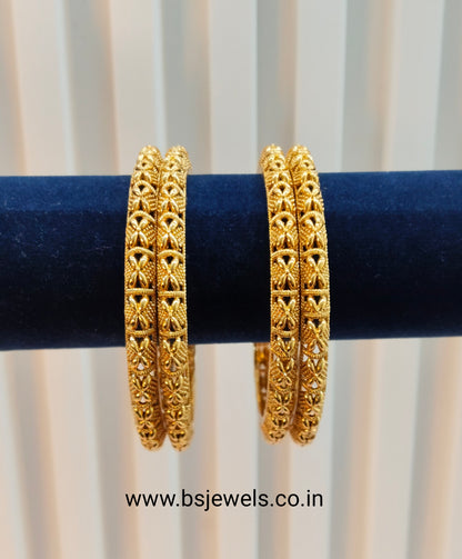 2.6 Size bangles jewelry /Traditional bollywood jewelry/ Gold bangles