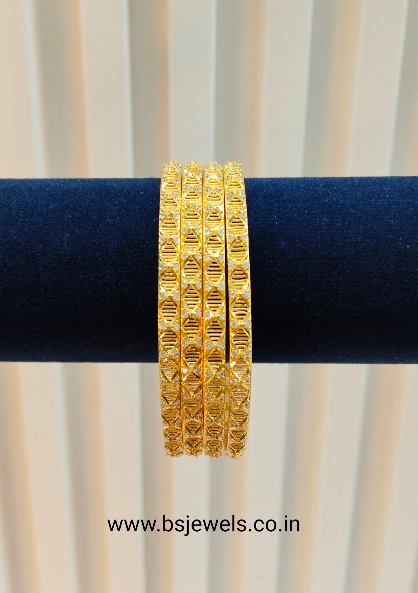 2.6 Size bangles jewelry /Traditional bollywood jewelry/ Gold bangles