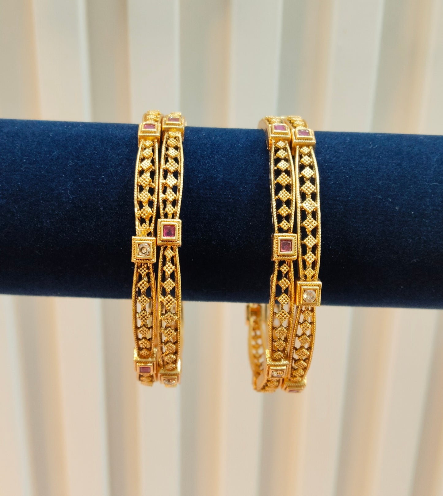 2.6 Size bangles jewelry /Traditional bollywood jewelry/Ruby Gold bangles