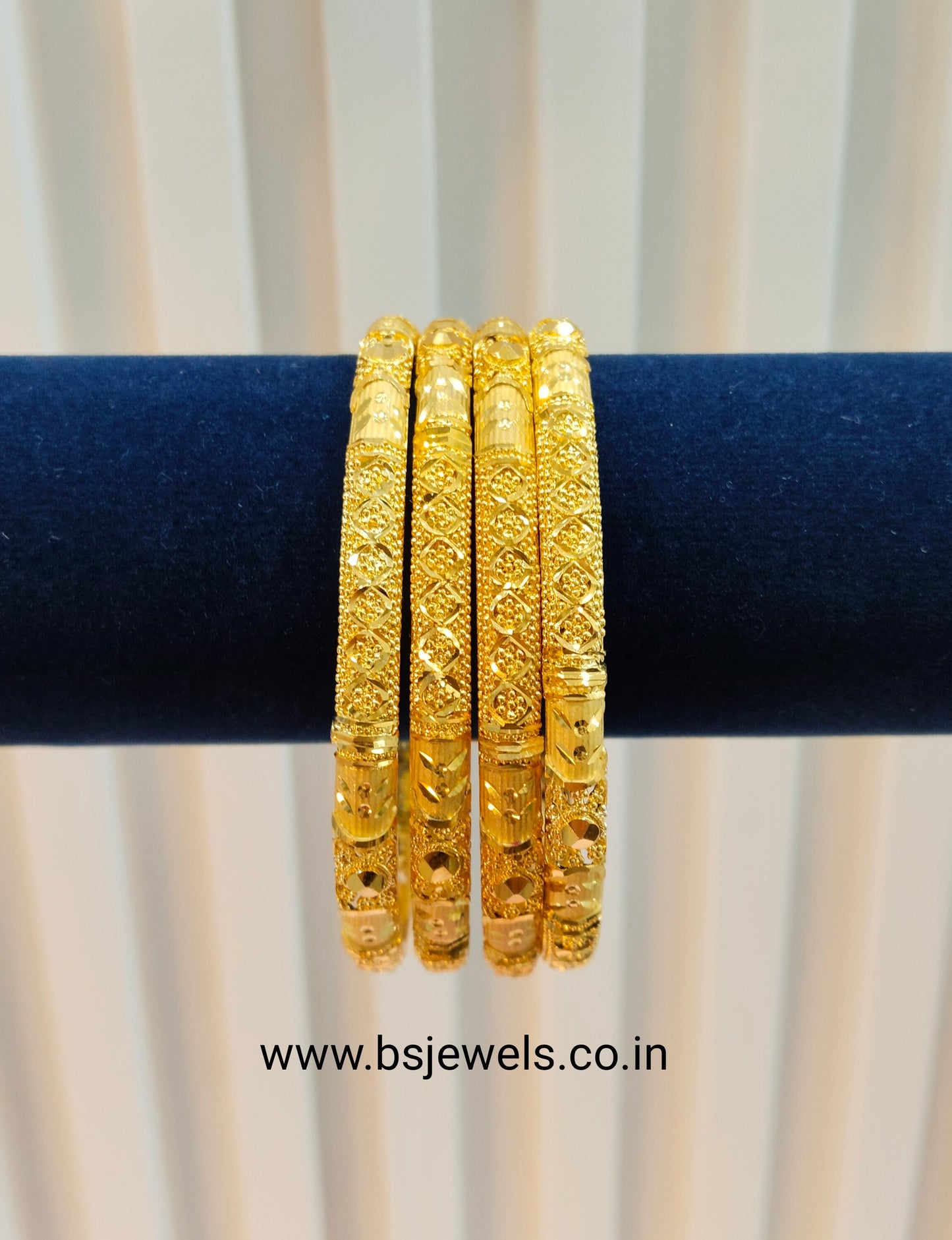 2.6 Size bangles jewelry /Traditional bollywood jewelry/ Gold bangles