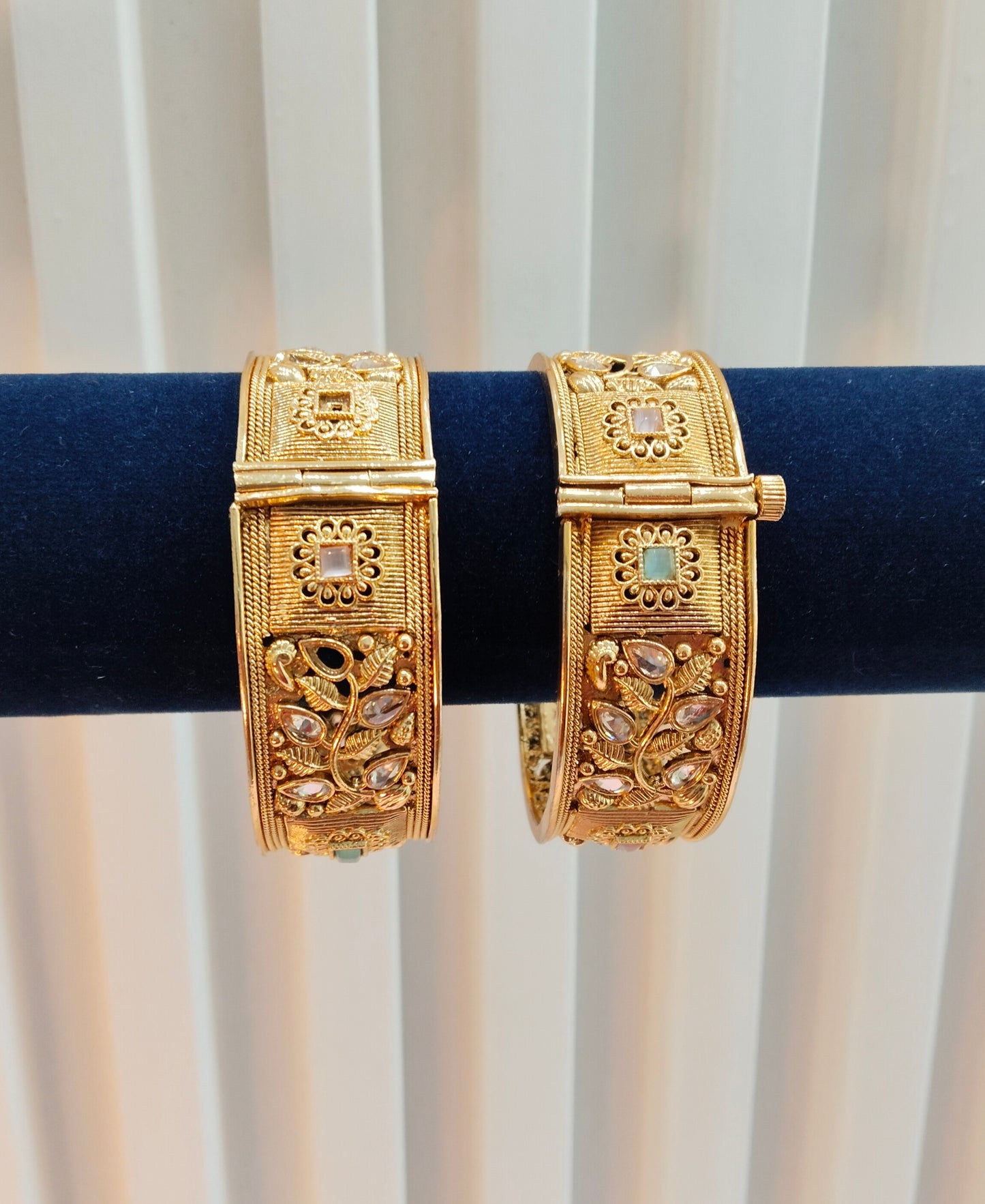 2.4 Size bangles jewelry /Traditional bollywood jewelry/Mint Pink Screw Gold bangles