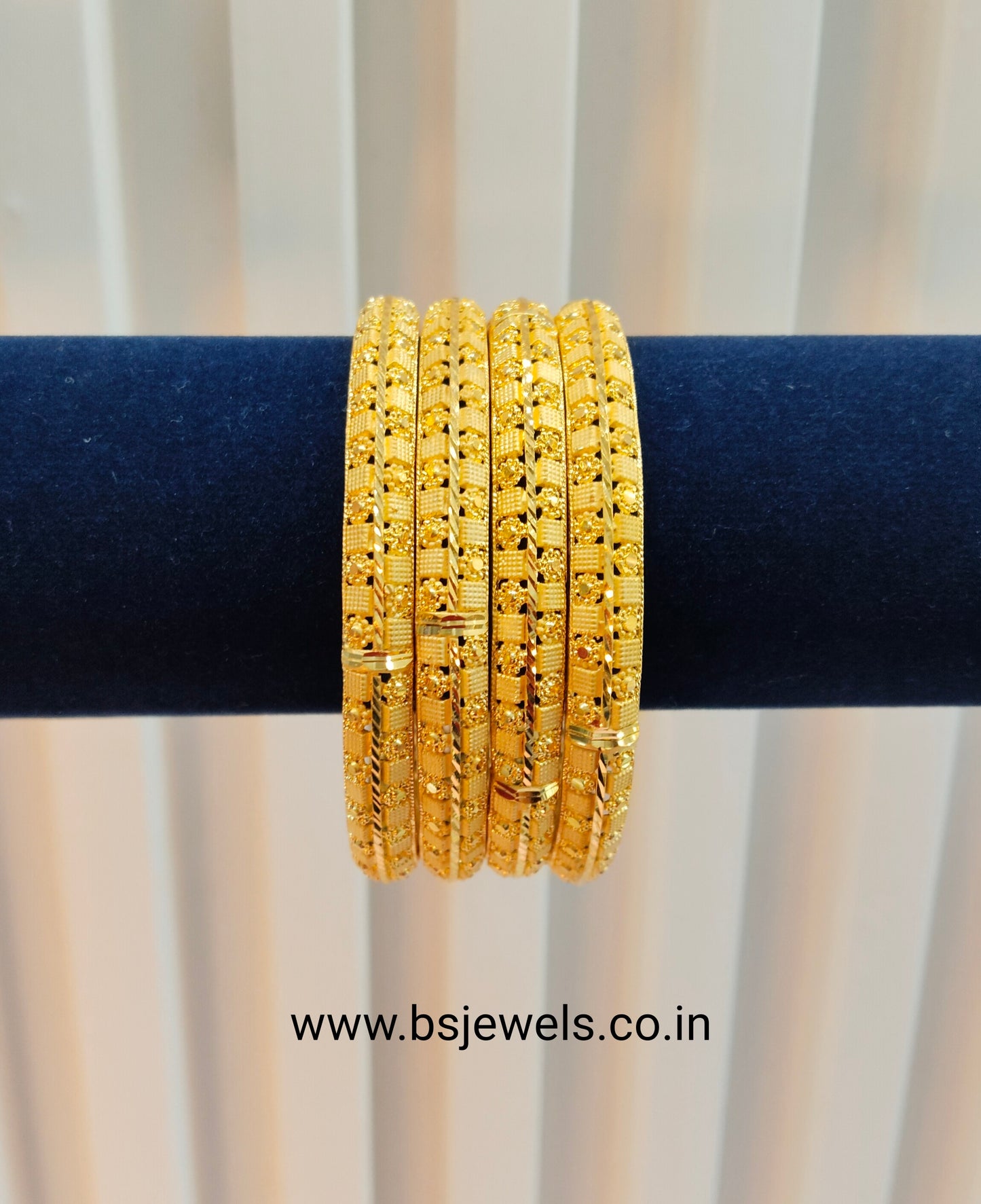 2.4 Size bangles jewelry /Traditional bollywood jewelry/ Gold bangles