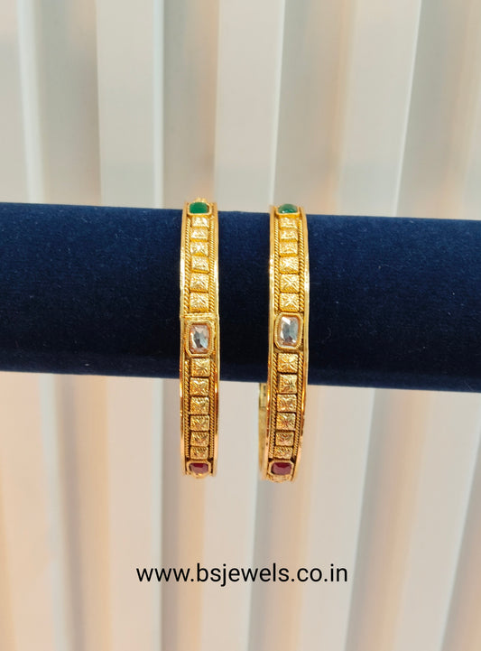 2.4 Size bangles jewelry /Traditional bollywood jewelry/Ruby Green Gold bangles