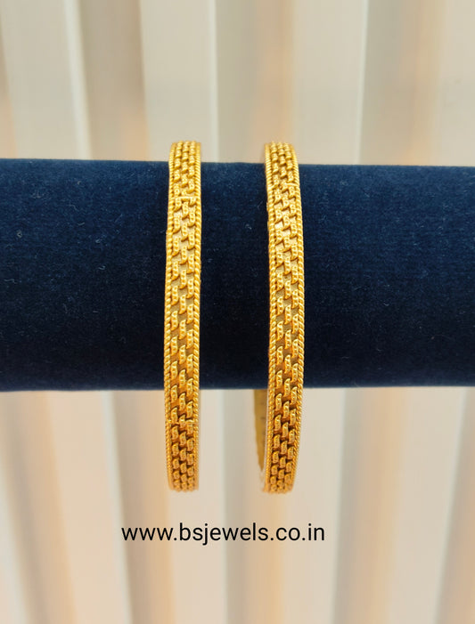 2.4 Size bangles jewelry /Traditional bollywood jewelry/ Gold bangles