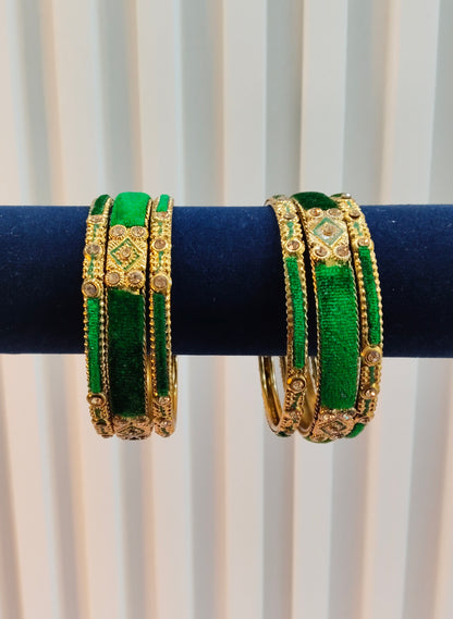 2.6 Size bangles jewelry Set /Traditional bollywood jewelry/Green Antique bangles