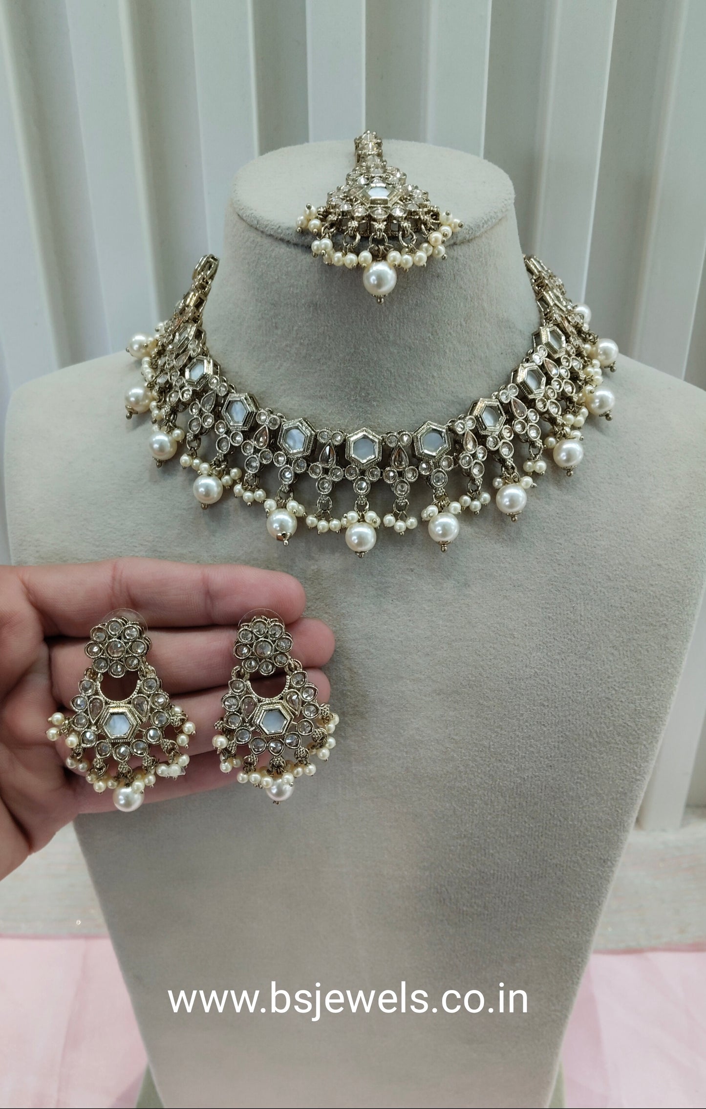 Antique Gold Necklace Jewellery Eshaan Set