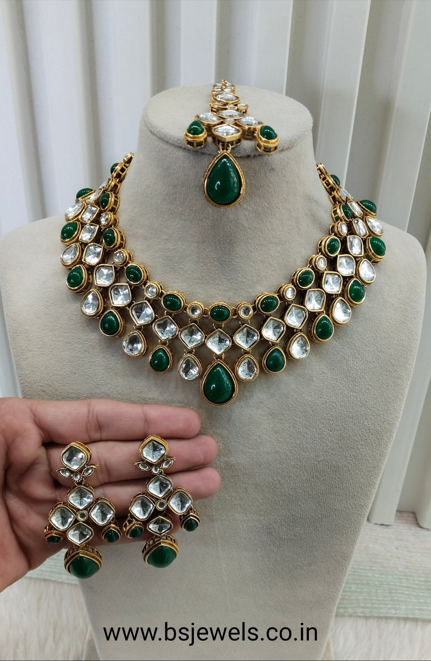 Green Gold Kundan Necklace Jewellery Raveena Set