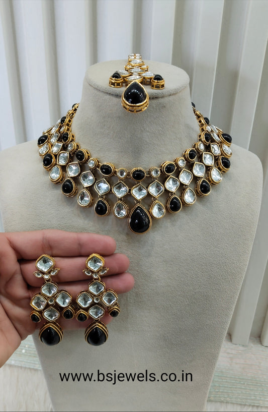 Black Gold Kundan Necklace Jewellery Raveena Set