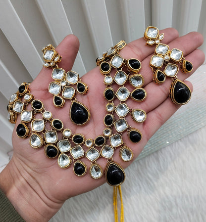 Black Gold Kundan Necklace Jewellery Raveena Set