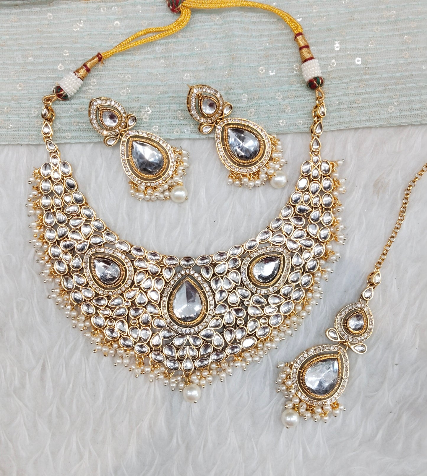 White Gold Kundan Necklace Jewellery College Set