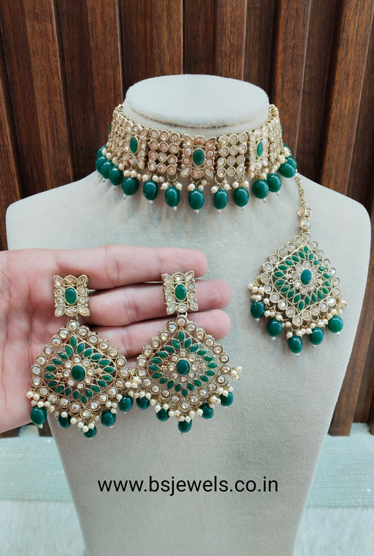 Green Antique Gold Choker Jewellery Hanish Set