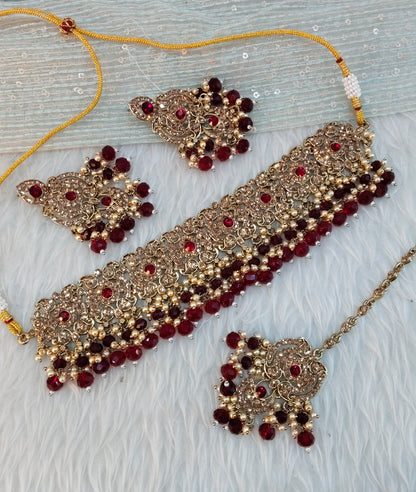 Maroon Antique Gold Choker Jewellery David Set