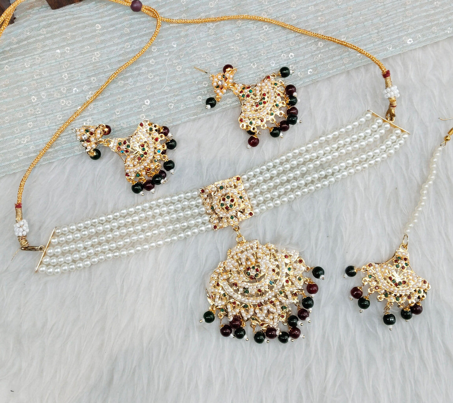 Ruby Green Jadau Choker Jewellery  Set