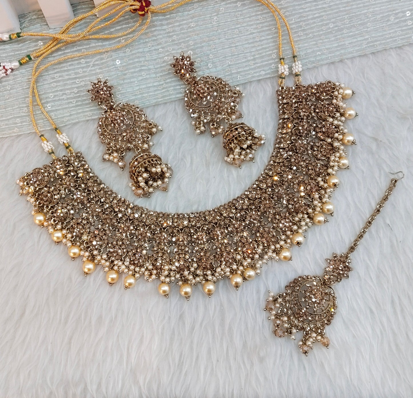 Antique Gold Necklace Jewellery Darwin Set
