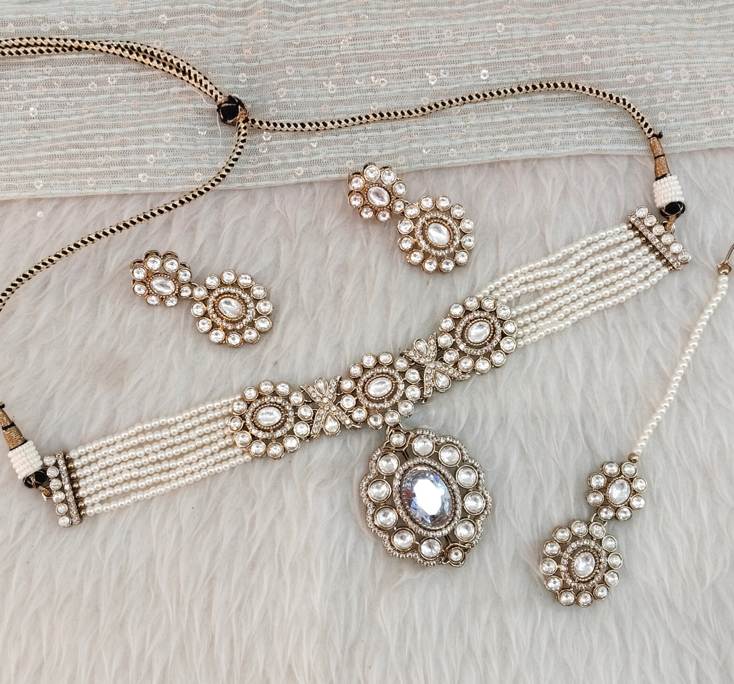 White Gold Moissanite Kundan Choker Jewellery Gulab Set