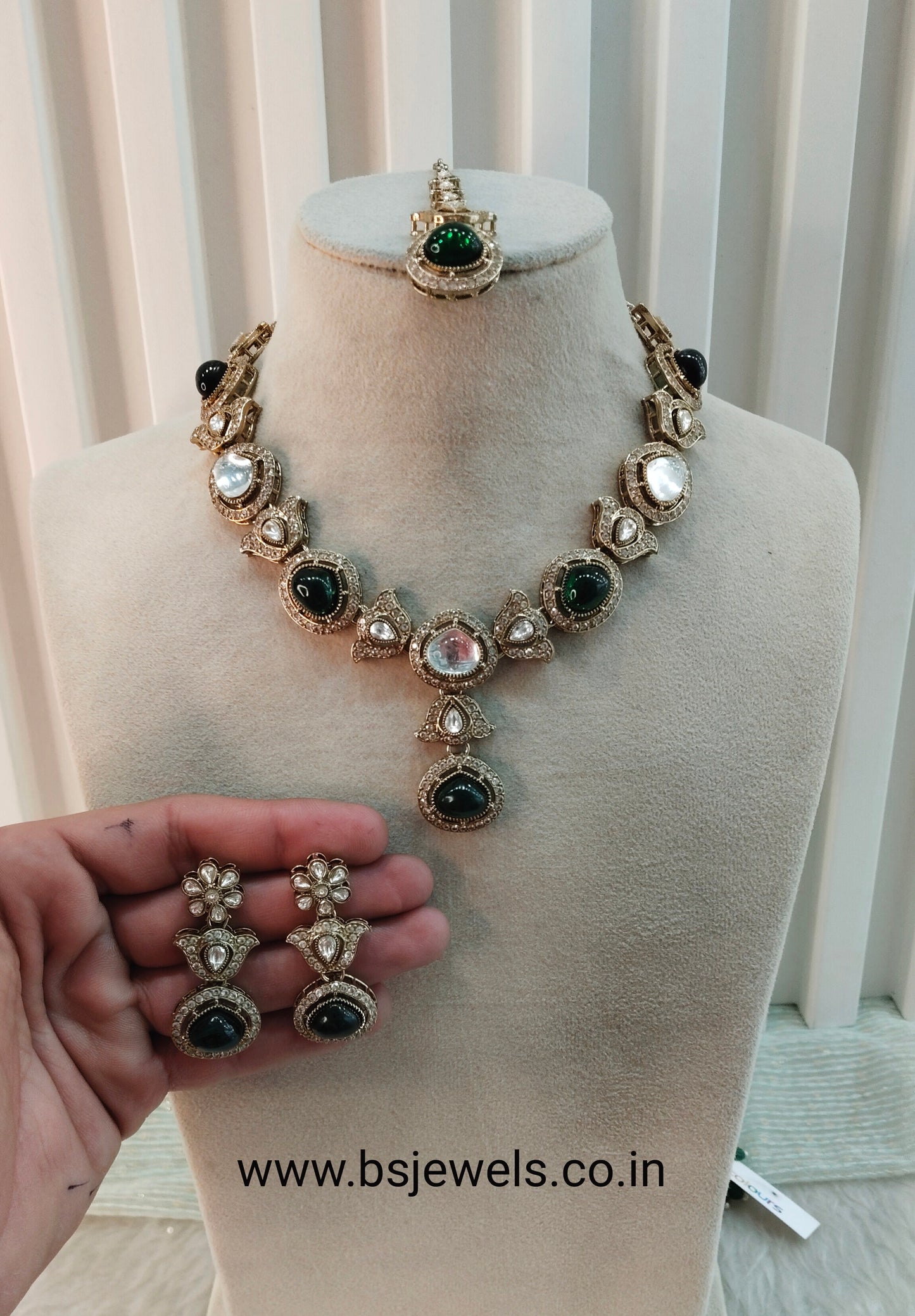 Green Gold Moissanite Kundan Necklace Jewellery Garry Set