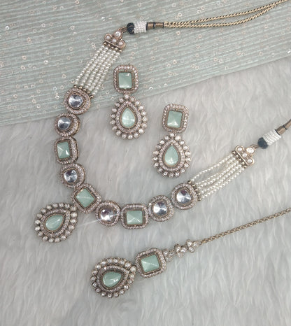 Pista Gold Moissanite Kundan Necklace Jewellery Manddy Set