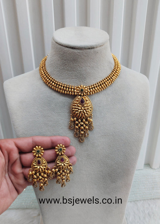 Ruby Green Gold Polki Necklace Jewellery Rana Set