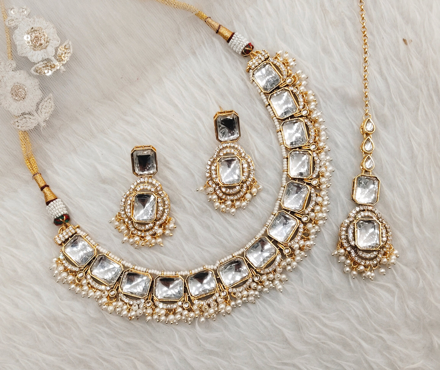 White Gold Monalisa Kundan Necklace Jewellery Rock Set