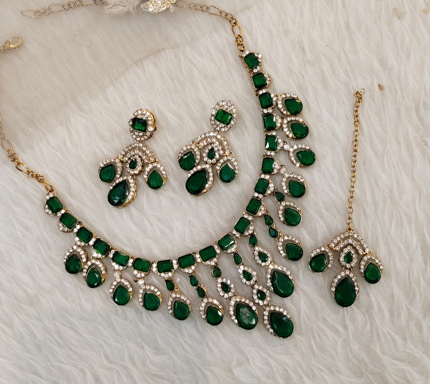 Green Antique Gold Zircon Necklace Jewellery Ekaksh Set