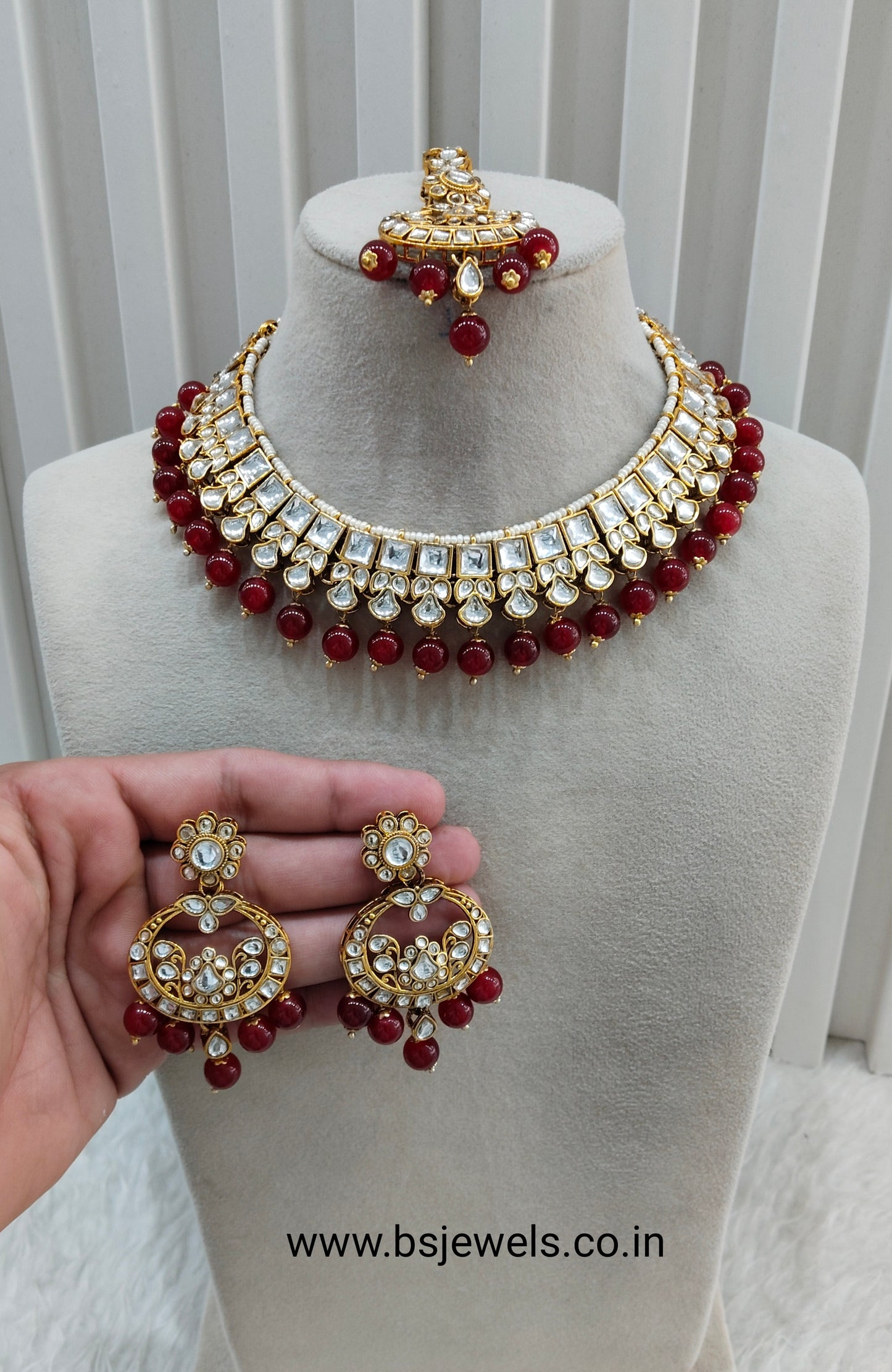 Maroon Gold Kundan Necklace Jewellery Jacks Set