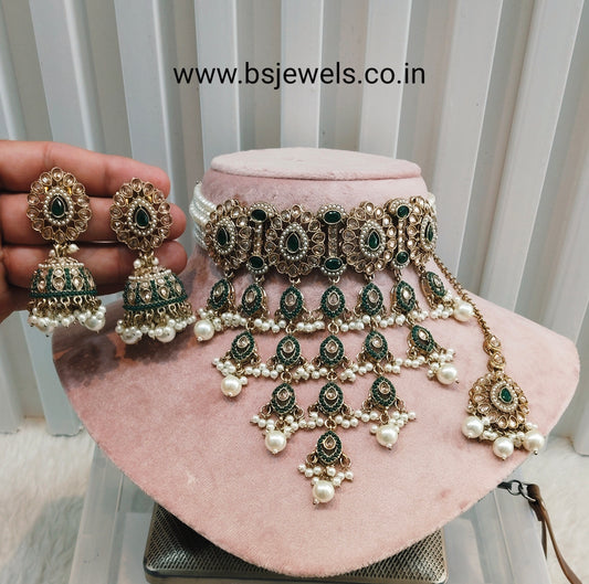 Green Antique Gold Choker Jewellery Monte Set