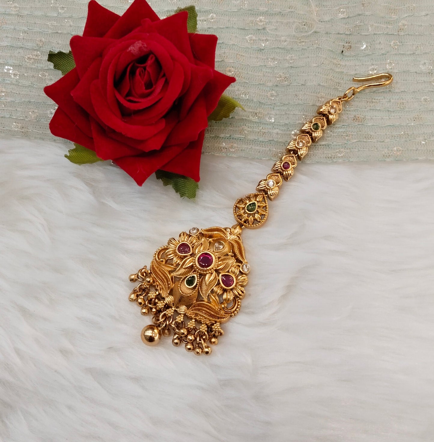 Gold polki Tikka Jewellery Headpiece Set