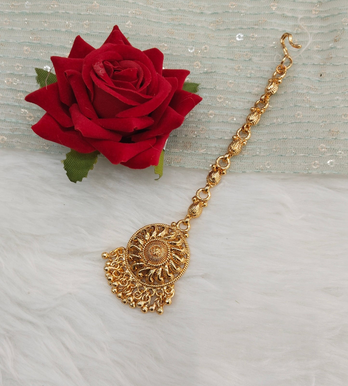 Gold polki and Antique Gold Tikka Jewellery Headpiece Set