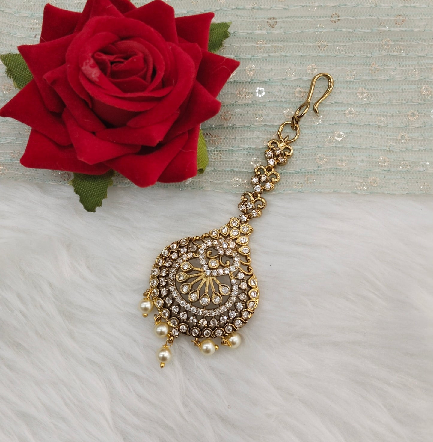 Gold polki and Antique Gold Tikka Jewellery Headpiece Set