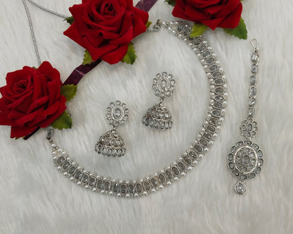 Silver White Necklace Jewellery Nitish Set