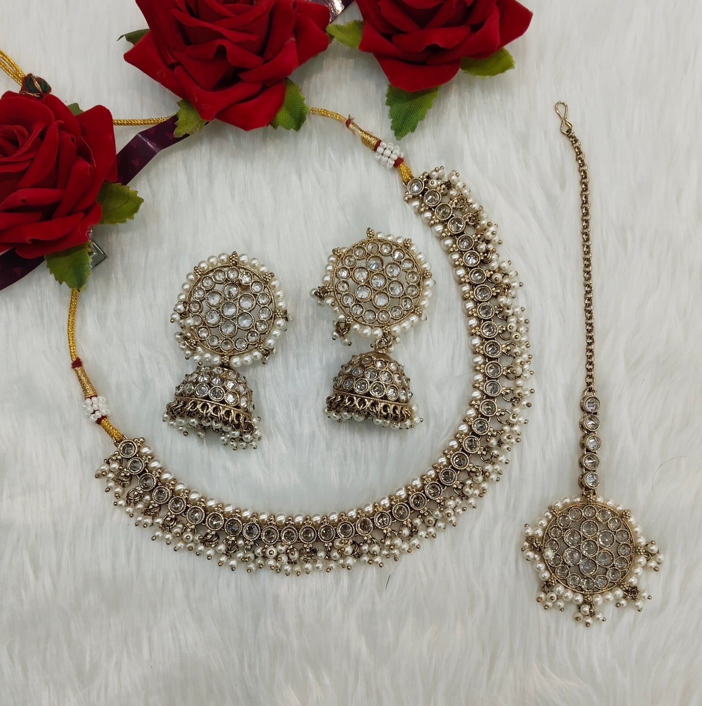 White Antique Gold Necklace Jewellery Naman Set