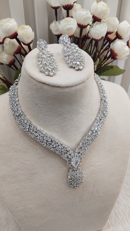 White Silver CZ Necklace Jewellery Lasit Set