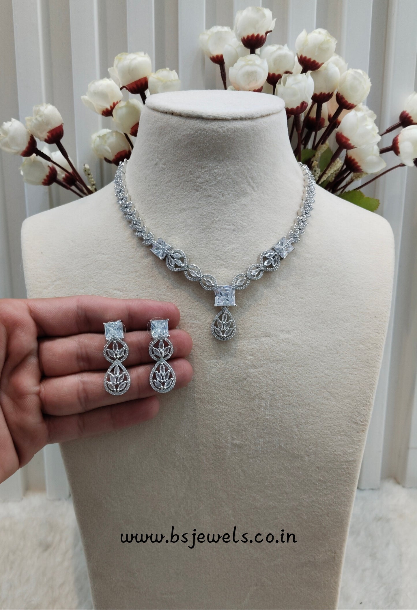 White Silver CZ Necklace Jewellery Peterson Set