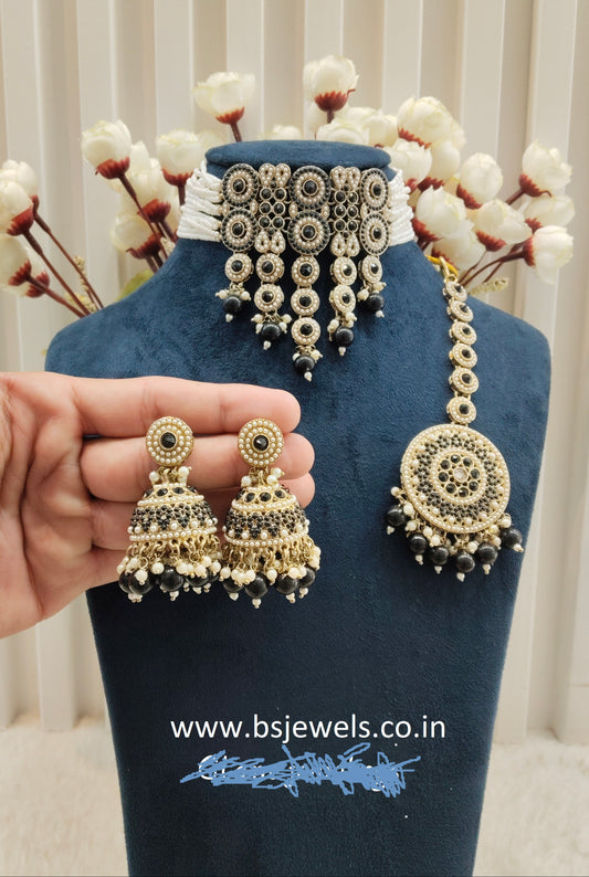 Black Antique Gold Choker Jewellery Babli Set