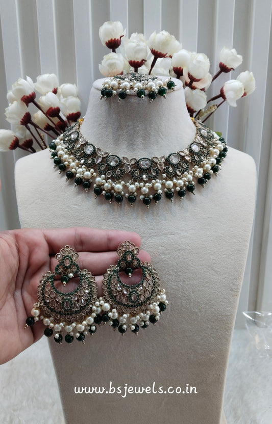Green Antique Gold Necklace Jewellery Mangu Set