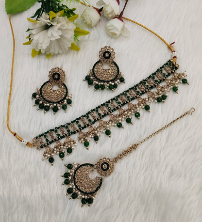 Green Antique Gold Choker Jewellery Rami Set