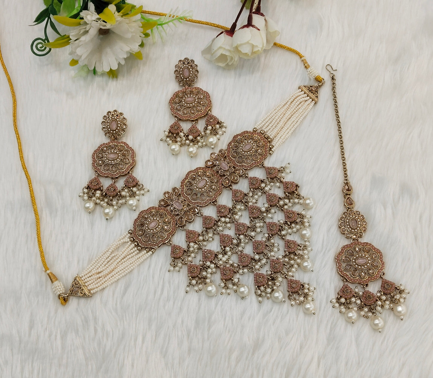 Pink Antique Gold Choker Jewellery Jaggi Set