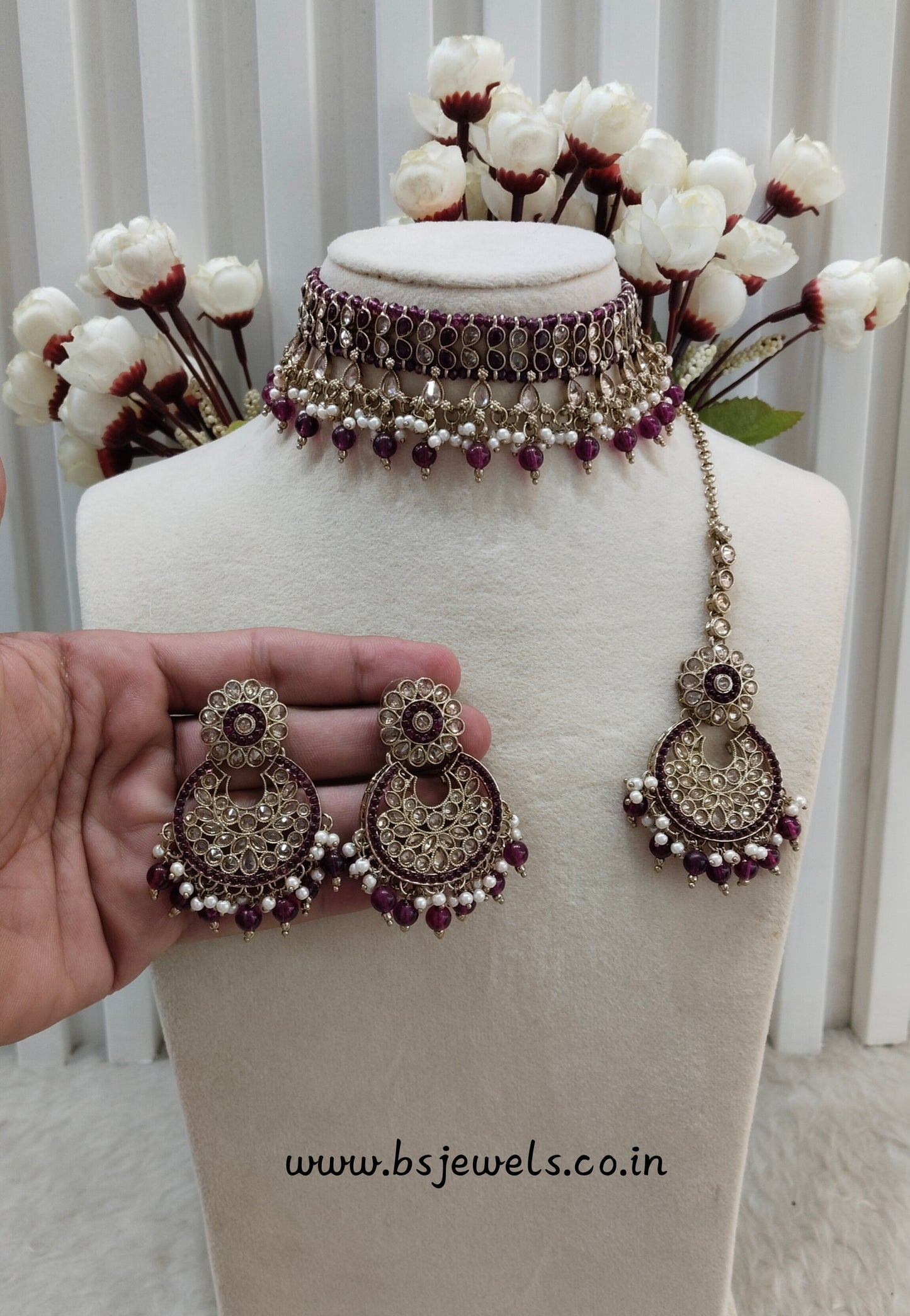 Purple Antique Gold Choker Jewellery Rami Set
