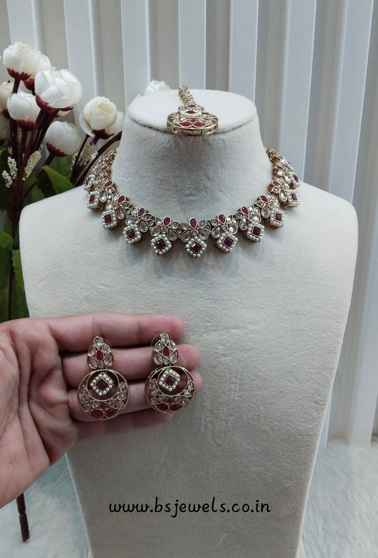 Ruby Antique Gold Necklace Jewellery Race Set