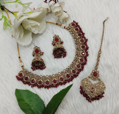 Majenta Antique Gold Necklace Jewellery Topply Set