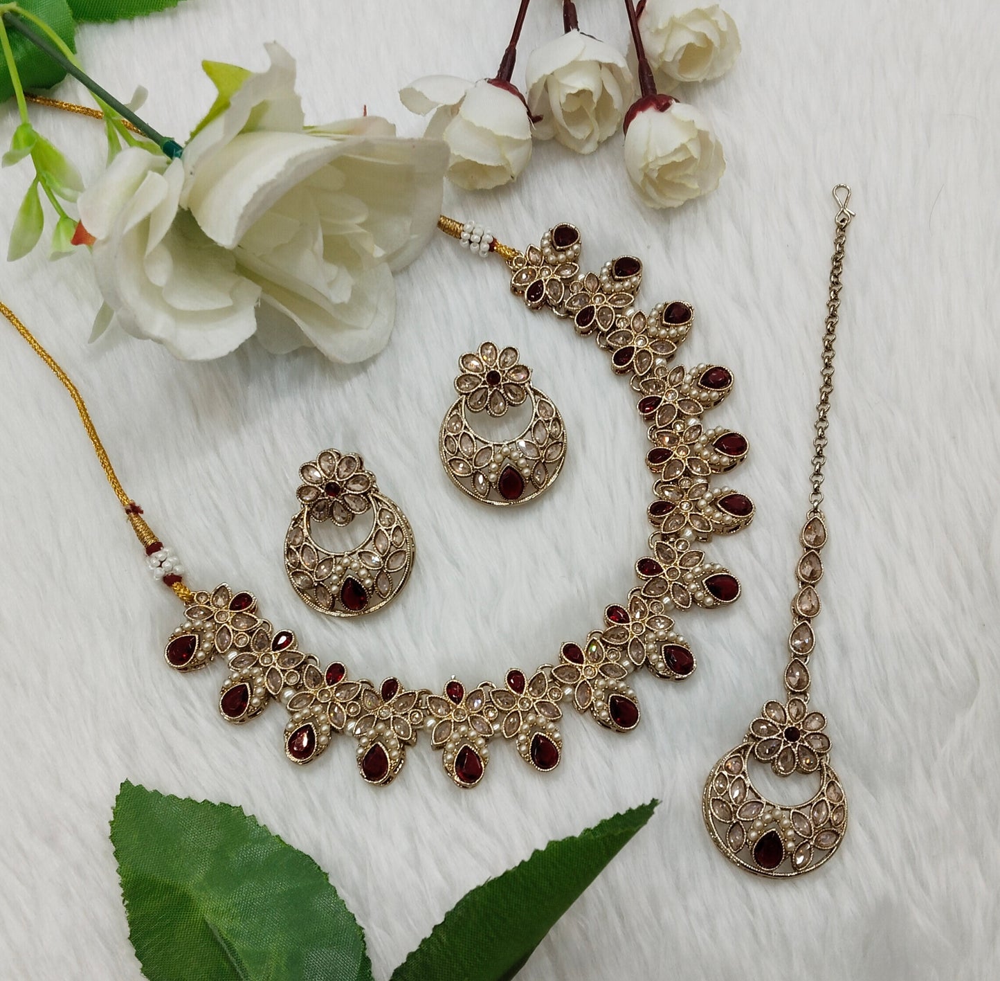 Maroon Antique Gold Necklace Jewellery Race Set