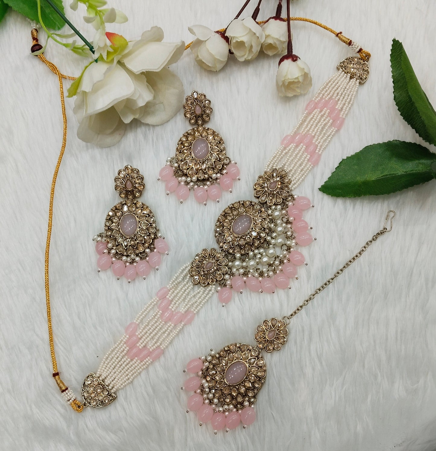 Pink Antique Gold Choker Jewellery Porel Set