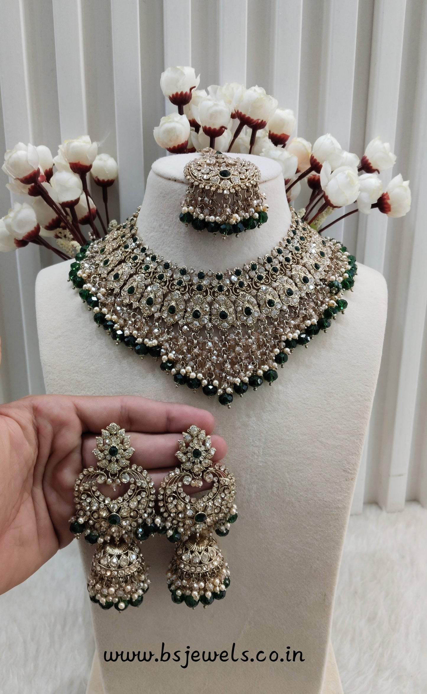 Green Antique Gold Necklace Jewellery Shallu Set